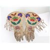 Image 2 : Northern Plains Beaded Gauntlets