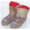 Image 3 : Plateau Beaded Moccasins