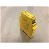 Image 1 : SICK UE 48-20S2D2 Safety Relay