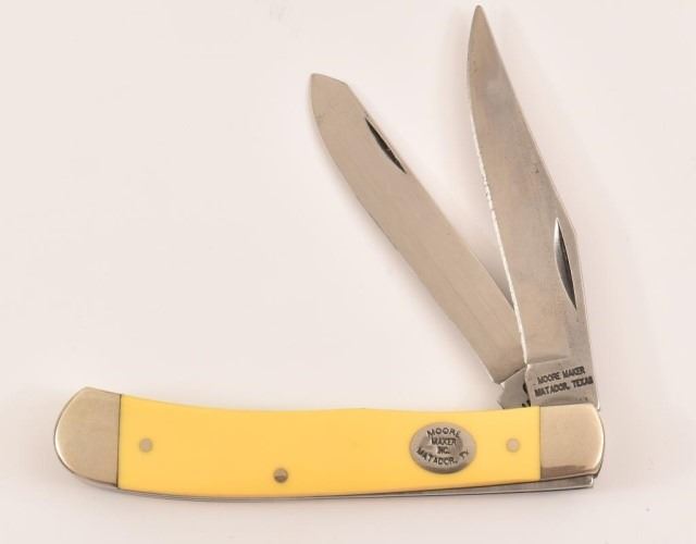 Case XX & Moore Maker Pocket Knives (2)