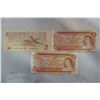 Image 2 : 3 UNCIRCULATED 2 DOLLARS - 2 FROM 1974, AND 1 FROM 1986