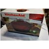 Image 2 : KITCHEN AID 3.5QT ROUND CAST IRON COVERED DUTCH OVEN