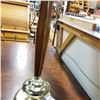 Image 2 : VINTAGE KANE BROTHERS MID CENTURY TABLE LAMP