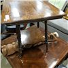 Image 2 : ANTIQUE PARLOUR TABLE