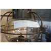 Image 2 : GLOBE OIL LANTERN