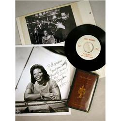 AN AUTOGRAPHED BLACK AND WHITE PHOTOGRAPH OF MARY