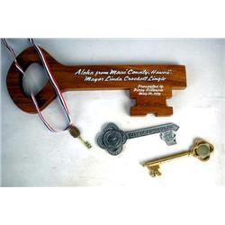 A MISCELLANEOUS GROUP OF FOUR KEYS TO CITIES Comp