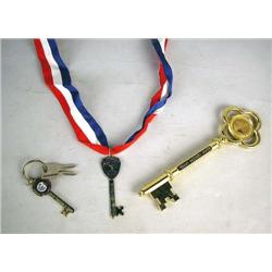 A MISCELLANEOUS GROUP OF THREE KEYS TO CITIES Com