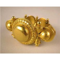 A 14K YELLOW GOLD REPRODUCTION VICTORIAN LOCKET BRACELET IN ETRUSCAN MOTIF Apx. 42.9 dwt.