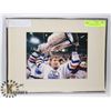 Image 1 : FRAMED WAYNE GRETZKY STANLEY CUP PHOTO.