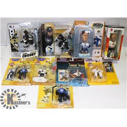 BOX OF HOCKEY FIGURE MODELS AND CARDS