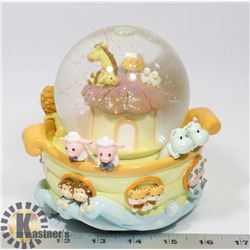 NOAH'S ARK SNOW GLOBE