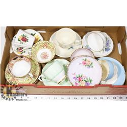 TRAY OF 8 BONE CHINE TEA CUPS