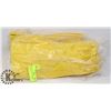 Image 1 : BAG OF ASSORTED SIZE RUBBER GLOVES