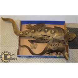 HOME DECOR WALL HANGING LARGE AND SMALL METAL