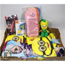 RANDOM LOT OF TOYS AND OTHER ACCESSORIES