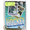 Image 1 : TOPPS 1990 HOCKEY PICTURE CARDS BUBBLE GUM