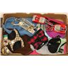 Image 1 : BOX OF DOG CLOTHES, LEASHES AND HARNESS
