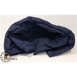 BOX W/NEW PAIR OF ALPINETAK LADIES SNOW