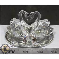 CRYSTAL SWANS IN LOVE