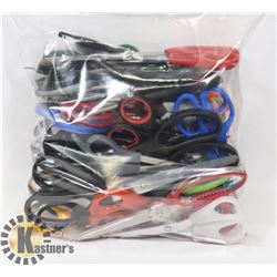 BAG OF SCISSORS
