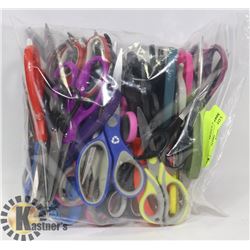 BAG OF SCISSORS