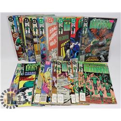 LOT OF 32 GREEN LANTERN COMIC BOOKS.