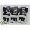 Image 1 : 3 PAIRS OF WINTER WORK GLOVES