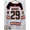 Image 1 : NEW XL OILERS AWAY WHITE JERSEY #29 DRAISAITL.