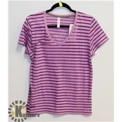 NEW WITH TAGS WOMENS SHIRT