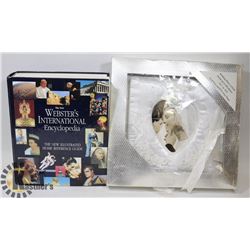 WEBSTER DICTIONARY ART AND WEDDING PHOTO ALBUM