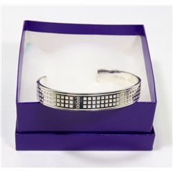 AUTHENTIC GUCCI .925 SILVER SQUARE PATTERN