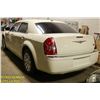 Image 4 : 2010 CHRYSLER LIMITED 300