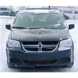 UNRESERVED! 2013 DODGE GRAND CARAVAN