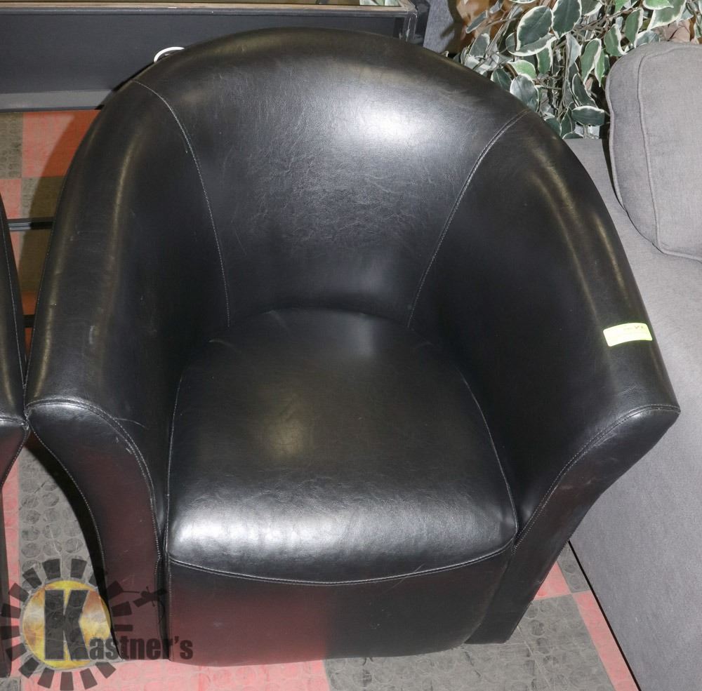 BLACK & LEATHER SWIVEL BUCKET CHAIR - - Kastner Auctions