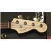 Image 2 : SQUIRE WHITE BASS BY FENDER ELECTRIC GUITAR WITH