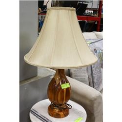 WOOD TABLE LAMP.