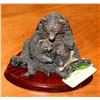 Image 1 : NEW MAMA BEAR WITH 2 CUBS STATUE