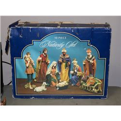 10 PIECE CHRISTMAS NATIVITY SET