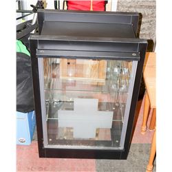 DISPLAY CASE 31"H X 16"D X 18"W