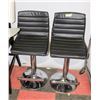 Image 1 : LOT OF 2 BARHEIGHT STOOLS.