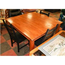 48"X48"X36" SOLID OAK TABLE