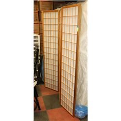 FOLDING 3 TIER ROOM DIVIDER