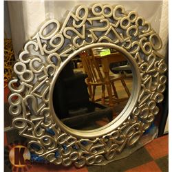 ROUND WALL MIRROR.