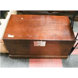 WOOD STORAGE TRUNK, 33"X18"X18.5".