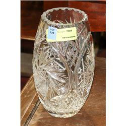 PINWHEEL CRYSTAL VASE