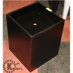 STORAGE BOX 14.5"X14.5"X10.5".