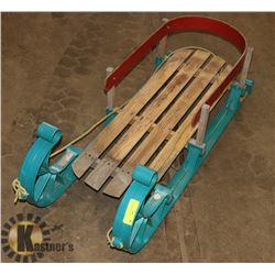 CHILDREN'S SNOW SLED