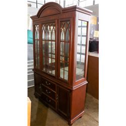 CHINA CABINET WITH SHOWCASE LIGHT AND GLASS