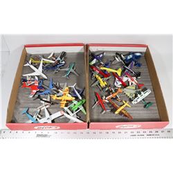 2 FLATS OF AIRPLANES-31 TOTAL